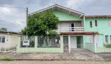 Casa com 4 quartos à venda na Rua Padre Leo Seibel, 119, Passo das Pedras, Porto Alegre, 369 m2 por R$ 427.000