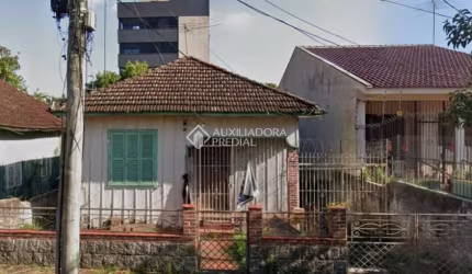 Terreno à venda na Rua Monte Pascoal, 102, Vila Ipiranga, Porto Alegre, 300 m2 por R$ 450.000