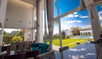 Casa em condomínio fechado com 5 quartos à venda na Lomba Do Vadeco, 825, Morada Gaúcha, Gravataí, 316 m2 por R$ 2.200.000