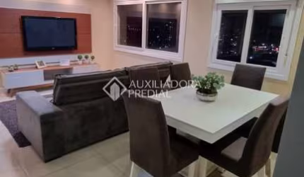 Apartamento com 3 quartos à venda na Rua Frederico Otávio Domingues Barbosa, 50, São Sebastião, Porto Alegre, 75 m2 por R$ 699.000