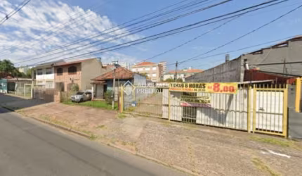 Terreno à venda na Rua Antônio Joaquim Mesquita, 569, Passo da Areia, Porto Alegre, 301 m2 por R$ 620.000