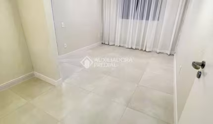 Apartamento com 2 quartos à venda na Rua José Iuchno, 205, Hípica, Porto Alegre, 41 m2 por R$ 189.000