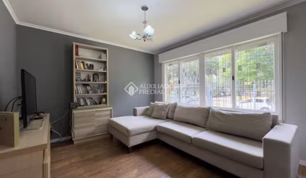 Casa com 4 quartos à venda na Rua Doutor Ney de Almeida Brito, 105, Jardim Lindóia, Porto Alegre, 241 m2 por R$ 1.120.000