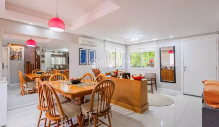 Casa em condomínio fechado com 3 quartos à venda na Rua Adão Gregory, 200, Mário Quintana, Porto Alegre, 196 m2 por R$ 595.000