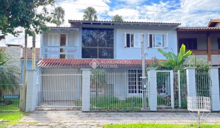 Casa com 5 quartos à venda na Rua Adão Pinheiro da Silva, 615, Ipanema, Porto Alegre, 284 m2 por R$ 779.900