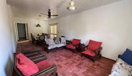 Casa com 3 quartos à venda na Avenida Rio São Gonçalo, 405, Santa Maria Goretti, Porto Alegre, 143 m2 por R$ 600.000