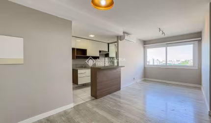Apartamento com 2 quartos à venda na Rua Frederico Otávio Domingues Barbosa, 50, São Sebastião, Porto Alegre, 60 m2 por R$ 490.000