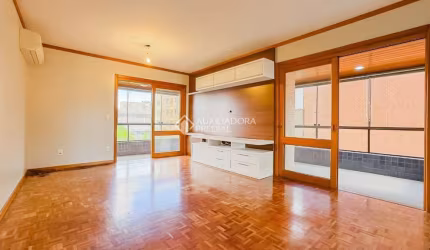 Apartamento com 3 quartos para alugar na Rua Professor Langendonck, 47, Petrópolis, Porto Alegre, 113 m2 por R$ 5.800