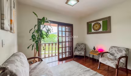 Casa com 4 quartos à venda na Rua Paulo Madureira Coelho, 380, Morro Santana, Porto Alegre, 338 m2 por R$ 1.100.000