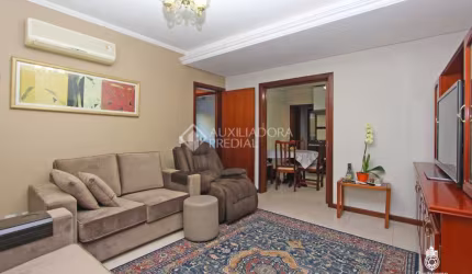 Casa em condomínio fechado com 5 quartos à venda na Rua Roque Calage, 549, Passo da Areia, Porto Alegre, 192 m2 por R$ 1.500.000