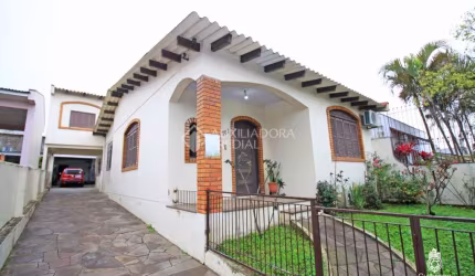 Casa em condomínio fechado com 3 quartos à venda na Rua das Caravelas, 707, Vila Ipiranga, Porto Alegre, 300 m2 por R$ 798.000