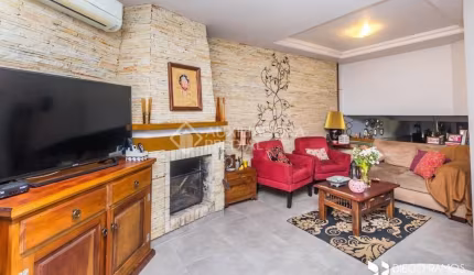 Casa em condomínio fechado com 3 quartos à venda na Rua Erechim, 100, Nonoai, Porto Alegre, 199 m2 por R$ 650.000