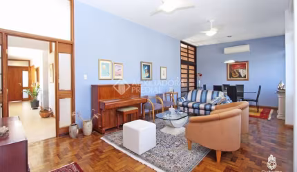 Casa com 3 quartos à venda na Rua Professor Fernando Carneiro, 69, Três Figueiras, Porto Alegre, 380 m2 por R$ 2.500.000