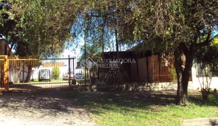 Terreno à venda na Avenida Saturnino de Brito, 1236, Vila Jardim, Porto Alegre, 462 m2 por R$ 550.000