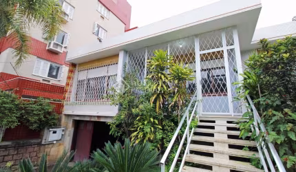 Casa com 4 quartos à venda na Avenida Benno Mentz, 529, Vila Ipiranga, Porto Alegre, 290 m2 por R$ 1.995.000