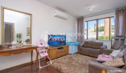 Apartamento com 3 quartos à venda na Avenida Cristóvão Colombo, 508, Floresta, Porto Alegre, 110 m2 por R$ 523.450
