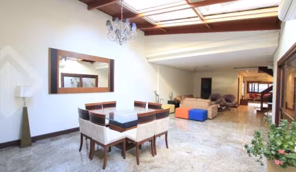 Casa em condomínio fechado com 4 quartos à venda na Rua Monsenhor Veras, 405, Santana, Porto Alegre, 395 m2 por R$ 1.190.000