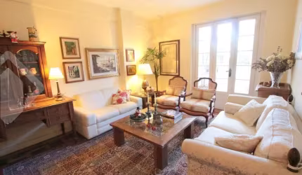 Apartamento com 3 quartos à venda na Avenida Independência, 1184, Independência, Porto Alegre, 144 m2 por R$ 950.000