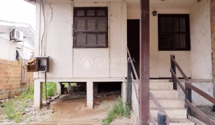 Casa em condomínio fechado com 2 quartos à venda na PROFESSOR WILSON LARRE PEREIRA, 578, Morada da Colina, Guaíba, 95 m2 por R$ 149.000