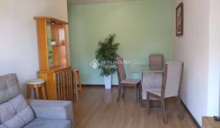 Apartamento com 2 quartos à venda na Rua Doutor Castro de Menezes, 940, Vila Assunção, Porto Alegre, 66 m2 por R$ 349.000