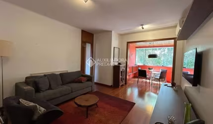 Apartamento com 3 quartos para alugar na Rua Líbero Badaró, 461, Passo da Areia, Porto Alegre, 81 m2 por R$ 2.900