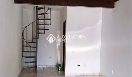 Ponto comercial à venda na Avenida da Cavalhada, 5956, Cavalhada, Porto Alegre, 68 m2 por R$ 245.000