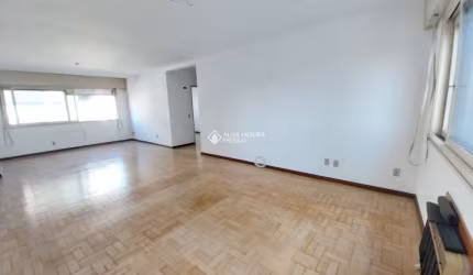 Apartamento com 4 quartos à venda na Rua Riveira, 225, Petrópolis, Porto Alegre, 144 m2 por R$ 690.000