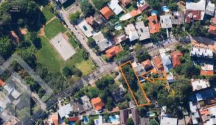 Terreno em condomínio fechado à venda na Rua João Paetzel, 317, Vila Jardim, Porto Alegre, 798 m2 por R$ 1.800.000