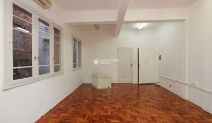 Apartamento com 2 quartos à venda na Rua General Vitorino, 291, Centro Histórico, Porto Alegre, 87 m2 por R$ 240.000