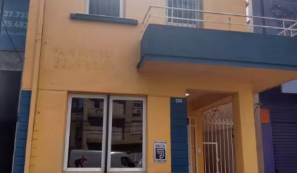 Casa comercial à venda na Avenida Cristóvão Colombo, 2394, São João, Porto Alegre, 245 m2 por R$ 1.700.000