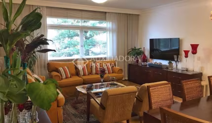Apartamento com 4 quartos à venda na Avenida Independência, 1087, Independência, Porto Alegre, 131 m2 por R$ 950.000