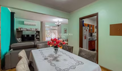 Casa com 4 quartos à venda na Rua Aluízio de Azevedo, 50, Jardim Itu Sabará, Porto Alegre, 256 m2 por R$ 580.000