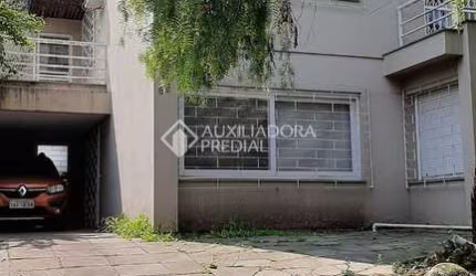Casa com 5 quartos à venda na Rua Doutor Guimarães Rosa, 65, Boa Vista, Porto Alegre, 354 m2 por R$ 1.800.000