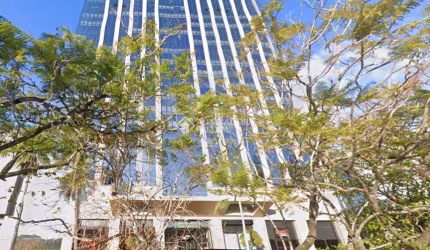 Sala comercial à venda na Avenida Borges de Medeiros, 2500, Praia de Belas, Porto Alegre, 63 m2 por R$ 830.000