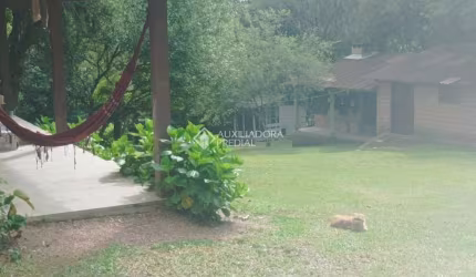 Fazenda à venda na Rua Mariazinha Paz, 330, Fiuza, Viamão, 100 m2 por R$ 450.000
