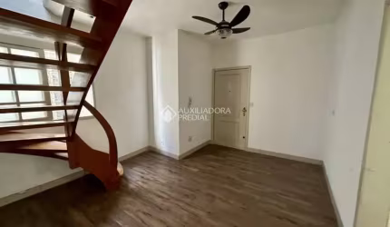 Cobertura com 2 quartos à venda na Rua Sorocaba, 206, Passo da Areia, Porto Alegre, 56 m2 por R$ 299.000