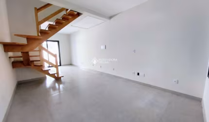 Casa com 2 quartos à venda na Rua Doutor Érico Maciel Filho, 69, Hípica, Porto Alegre, 80 m2 por R$ 448.990
