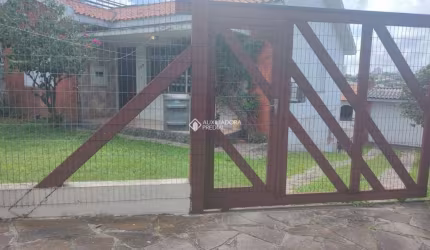Casa em condomínio fechado com 4 quartos à venda na Rua de Souza Júnior, 150, Medianeira, Porto Alegre, 200 m2 por R$ 600.000