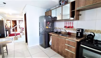 Casa em condomínio fechado com 3 quartos à venda na Rua Luzinete Alves Aragon, 285, Hípica, Porto Alegre, 87 m2 por R$ 393.900