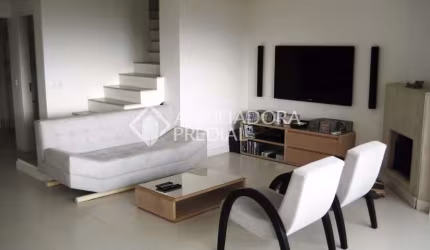 Casa em condomínio fechado com 3 quartos à venda na Rua Professor Xavier Simões, 495, Tristeza, Porto Alegre, 208 m2 por R$ 1.450.000