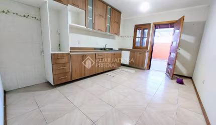 Casa com 2 quartos à venda na Rua Eva Pinto, 39, Hípica, Porto Alegre, 91 m2 por R$ 360.000