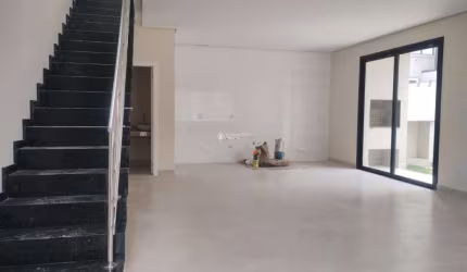 Casa em condomínio fechado com 3 quartos à venda na Sete MIL Duzentos E Dois, 11, Hípica, Porto Alegre, 146 m2 por R$ 795.000