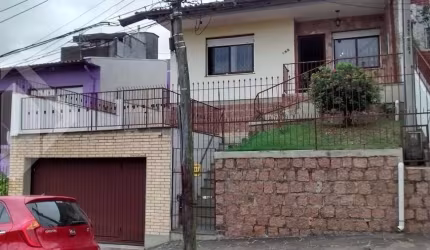 Casa com 3 quartos à venda na Rua Doutor Lucidoro Brito, 135, Santa Tereza, Porto Alegre, 200 m2 por R$ 551.000
