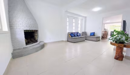 Casa com 5 quartos à venda na Rua Armando Czamanski, 105, Ipanema, Porto Alegre, 291 m2 por R$ 850.000