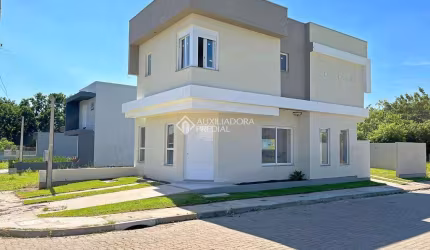 Casa com 3 quartos à venda na Estrada Jorge Pereira Nunes, 478, Campo Novo, Porto Alegre, 128 m2 por R$ 679.800