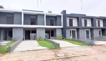Casa com 3 quartos à venda na Rua Honorato Toniolo, 119, Aberta dos Morros, Porto Alegre, 135 m2 por R$ 450.000