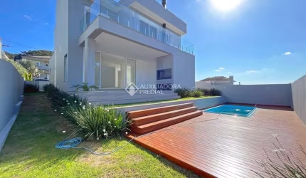 Casa em condomínio fechado com 4 quartos à venda na Estrada das Três Meninas, 2001, Vila Nova, Porto Alegre, 293 m2 por R$ 2.390.000