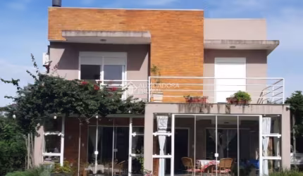 Fazenda à venda na Rua Oito Mil e Quatorze, 340, Lageado, Porto Alegre, 250 m2 por R$ 580.000