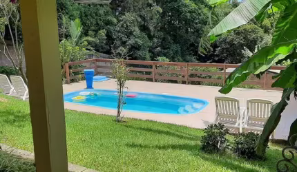 Fazenda à venda na Estrada Júlio Antônio Pereira, 496, Hípica, Porto Alegre, 400 m2 por R$ 1.299.900