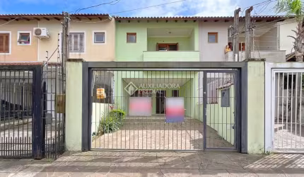 Casa com 3 quartos à venda na Rua Claudio da Silva Pinto, 70, Espírito Santo, Porto Alegre, 150 m2 por R$ 695.000